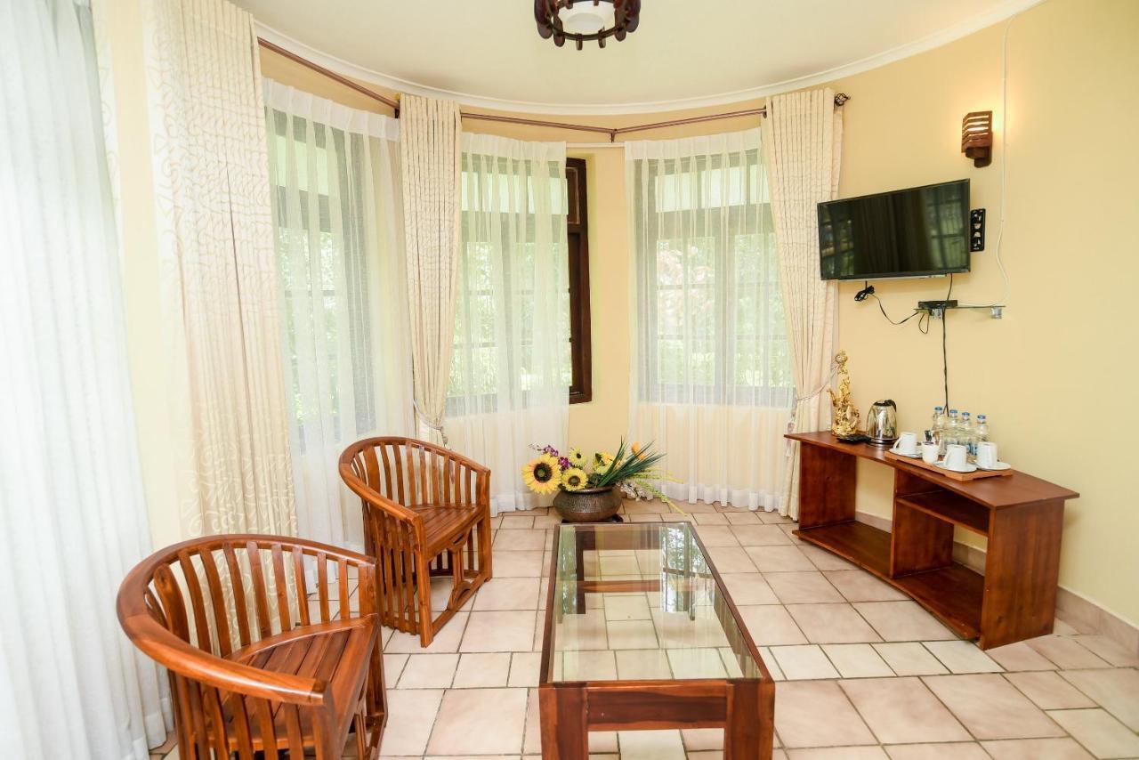 Man Mountain Villa Matale Extérieur photo